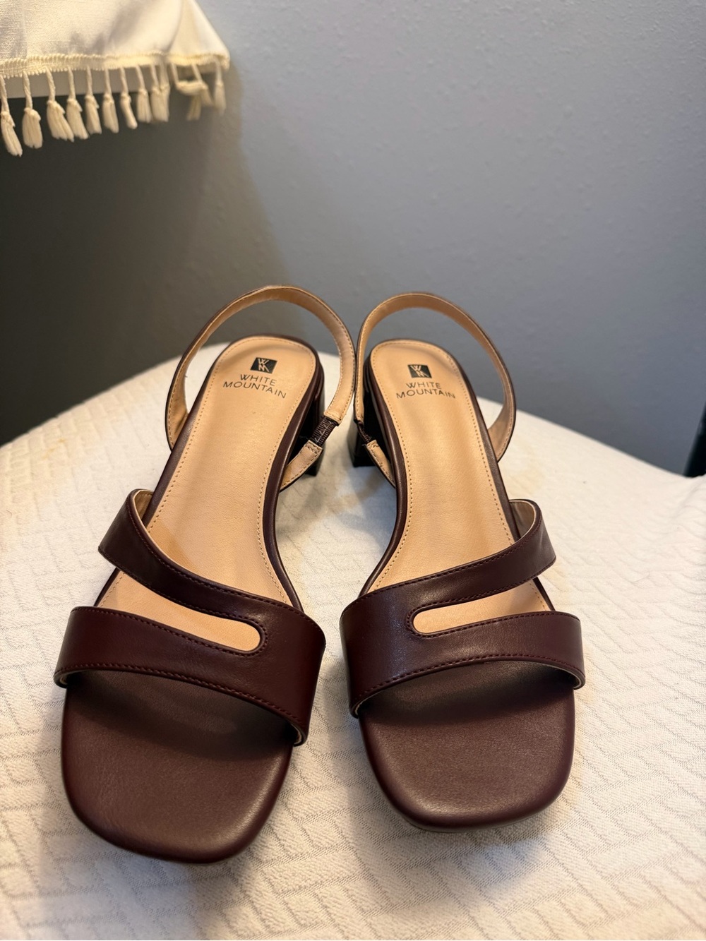 White Mountain Women's Dark Brown Slingback Strappy Sandals 8